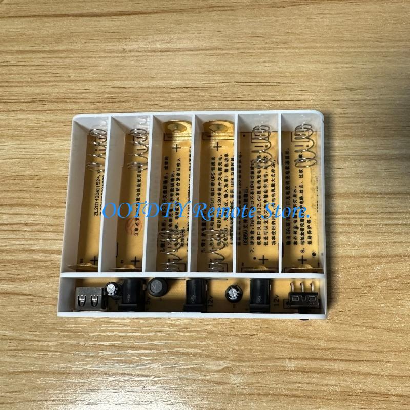 Power Banks - USB 5V 9V 12V 6x 18650