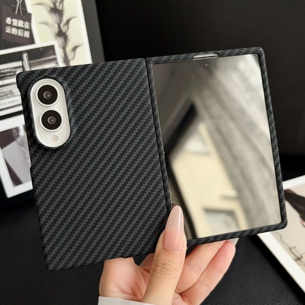 Screen Protectors - Carbon Fiber For Magsafe Case For